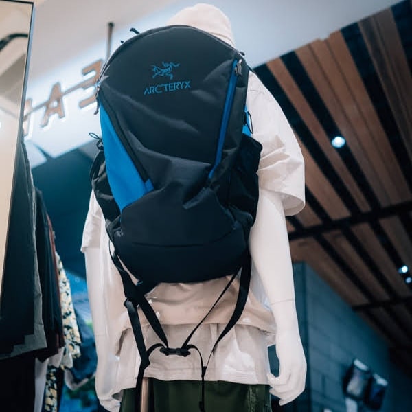 トレンド〉ARC'TERYX 別注 MANTIS 26 BACKPACKのトリセツ。｜ビームス