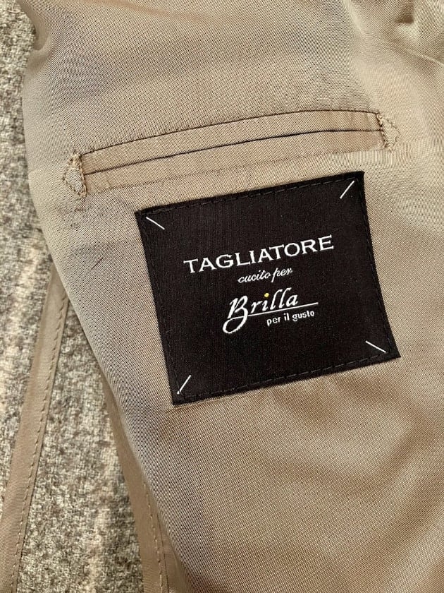 今日の超目玉】 TAGLIATORE Brilla メンズ TAGLIATORE 値下げ】 MIURA