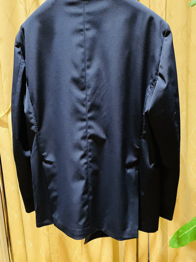 LARDINI × BEAMS F / 別注 ダブルブレストブレザーのご紹介 LARDINI × BEAMS F / 別注 ダブルブレストブレザーのご紹介