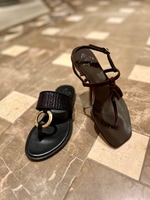 今活躍するSALEのシューズをご紹介します。