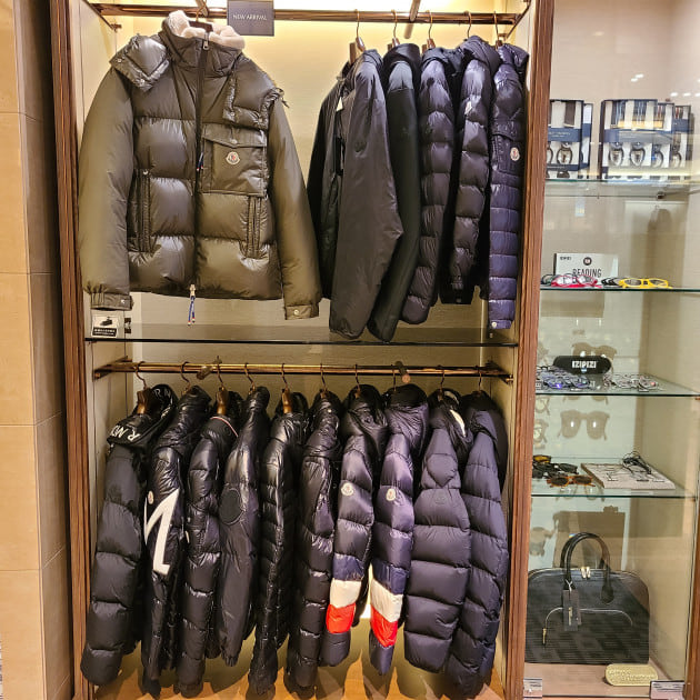 MONCLERたくさん入荷してます｜ビームス 新潟｜BEAMS