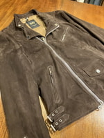 "漢"のための洋服