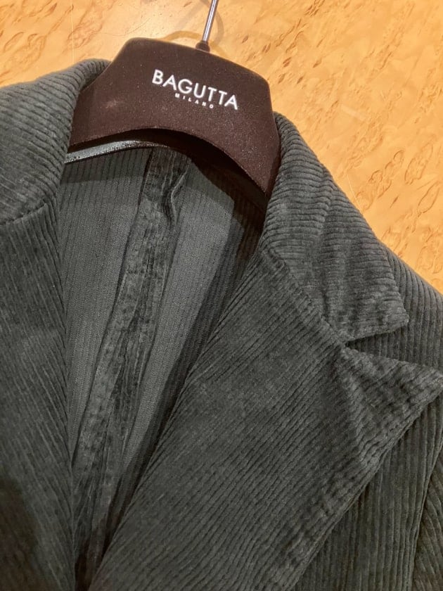 BAGUTTA〉新色を追加したコーデュロイジャケット入荷しました