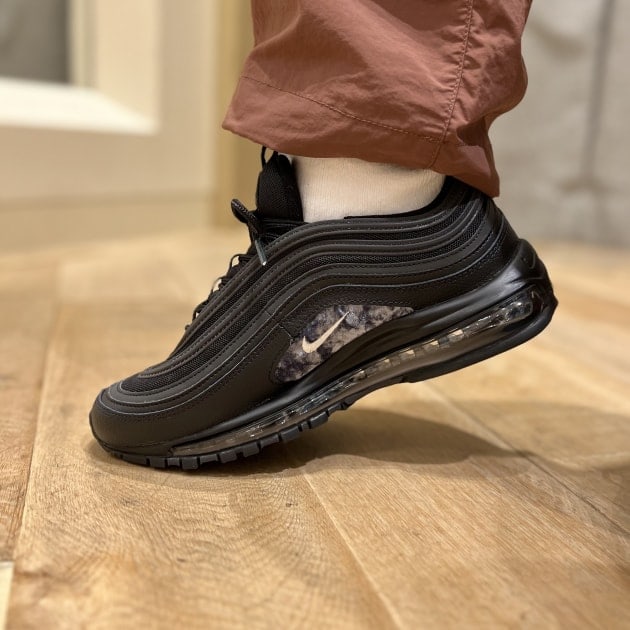 光る【NIKE】『Air Max 97』のお話｜ビームス 奈良｜BEAMS