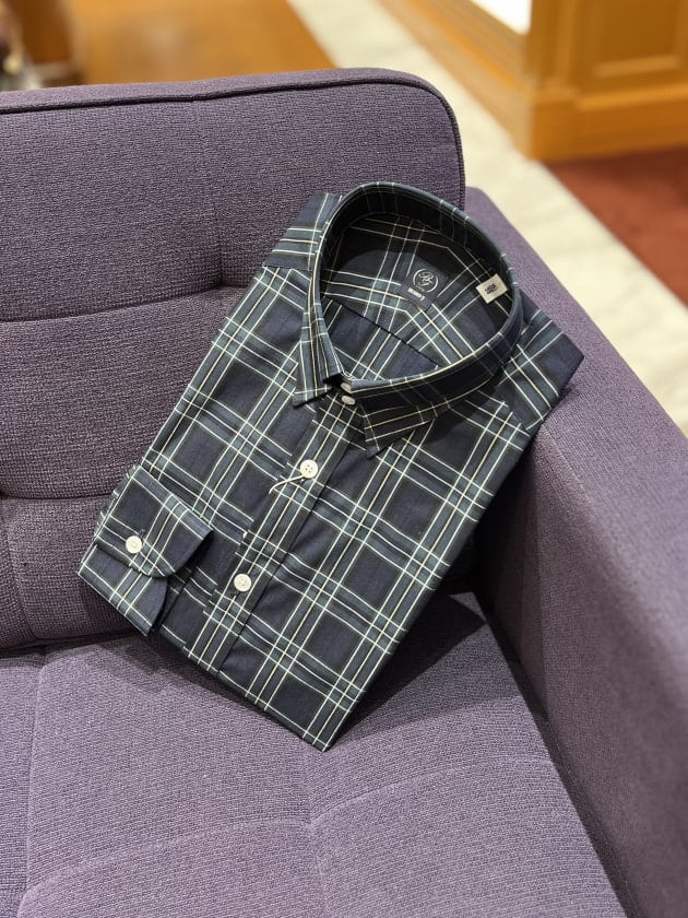 〈BEAMS F〉tartan tab collar shirt