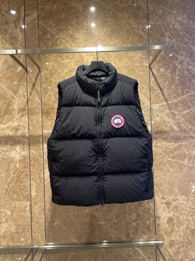 秋冬の風物詩。CANADA GOOSE ②