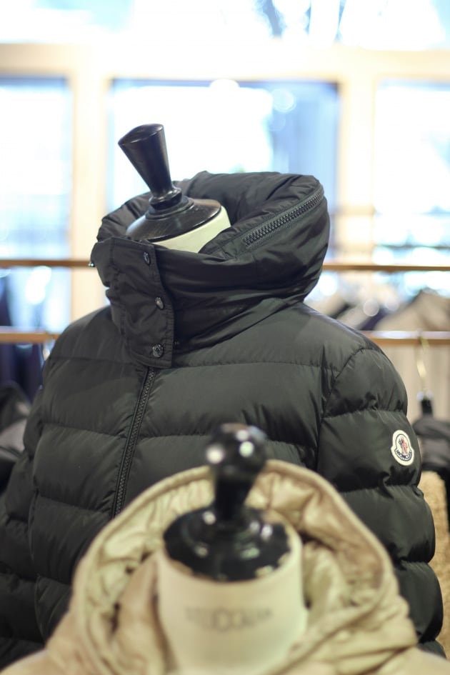 Instagram LIVE 備忘録【MONCLER ポップアップストア