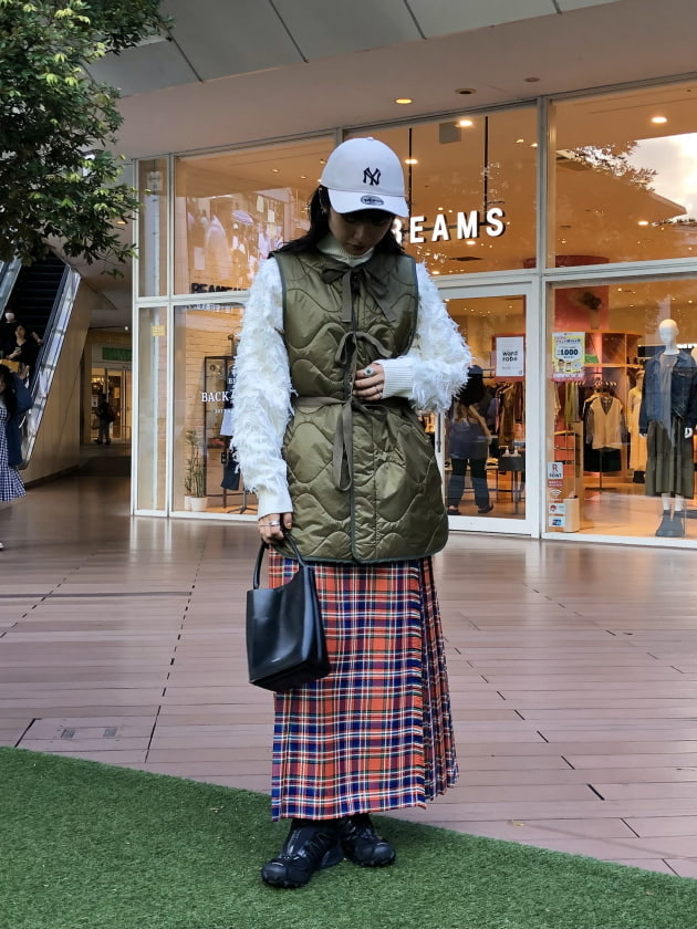 モテに必須 】瀬戸の思う、女が上がるモテニット。｜ビームス 川崎｜BEAMS