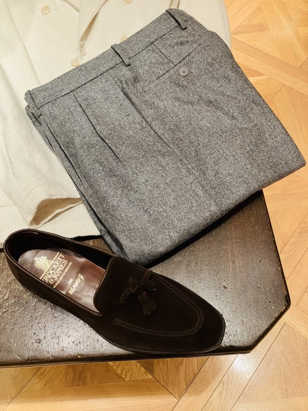 試着程度BEAMS購入イタリア製Baguttaダブルジャケットgian46 試着程度BEAMS購入イタリア製Baguttaダブルジャケットgian46