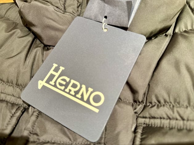 HERNO（ヘルノ）＞軽くてスッキリした街着定番ダウンジャケット
