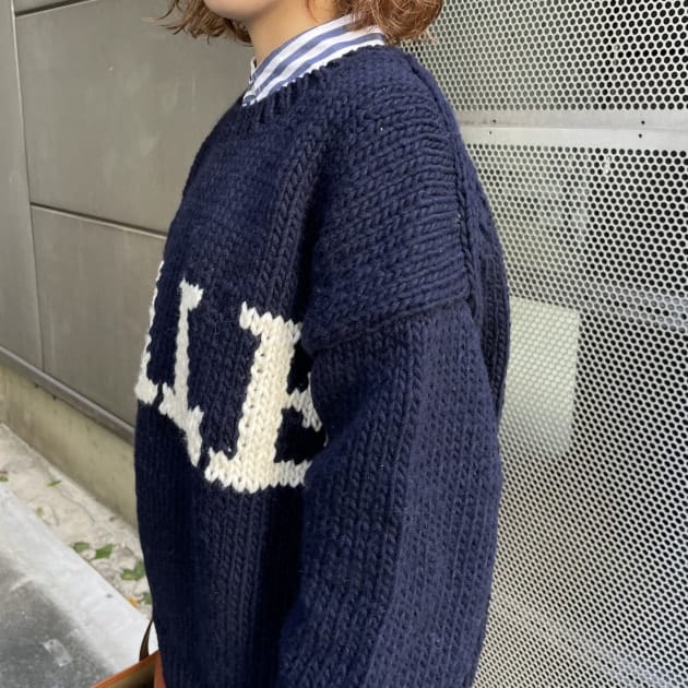THE BOOKSTORE × ビームスボーイ ハンドロゴセーター イェール大学 BEAMS BOY（ビームスボーイ）の「THE BOOKSTORE × BEAMS BOY / 別注 Y