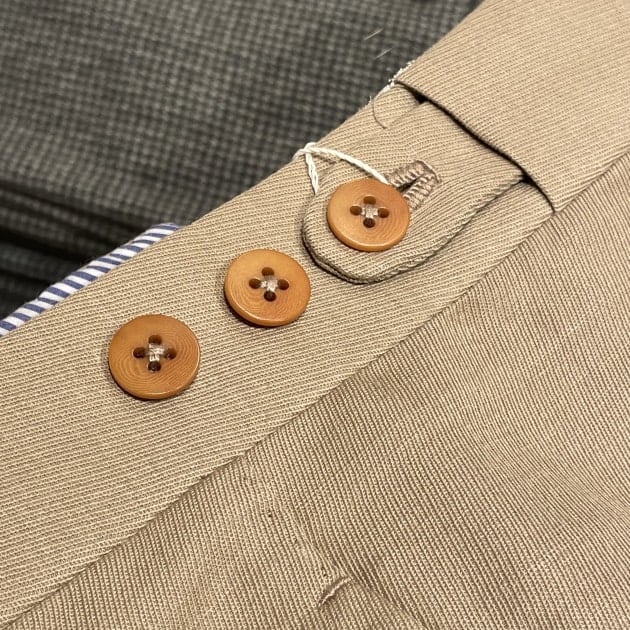 vitalebarberiscanonico1663 - Igarashi Trousers | Facebook