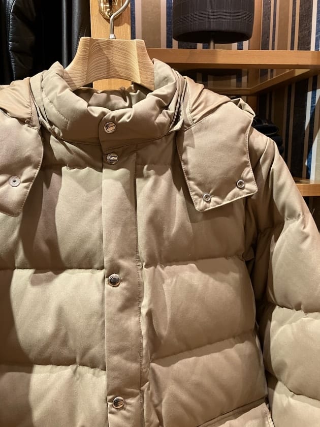 WOOLRICH〉BEAMS F45周年記念で別注した大人のレトロモダンなダウン 