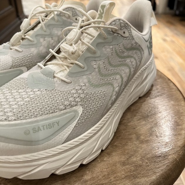 最新情報】 HOKA ONE ONE × Satisfy Running｜ビームス 銀座｜BEAMS