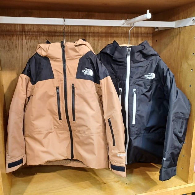 専用♡ THE 赤く NORTH FACE スノーウエア110