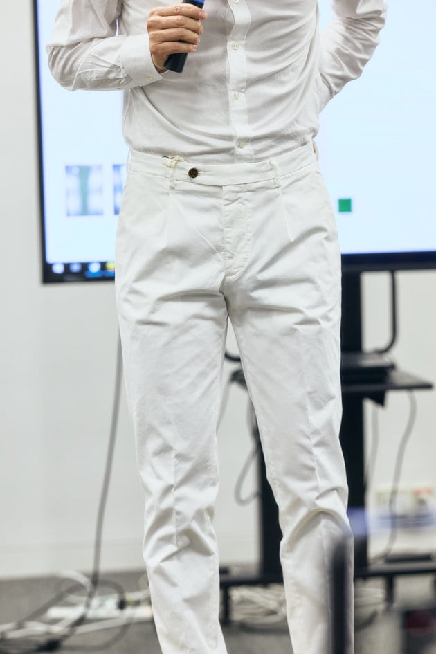 未使用品　DEVORE　パンツ　ブリッラペルイルグスト 未使用品 DEVORE パンツ ブリッラペルイルグスト - メルカリ