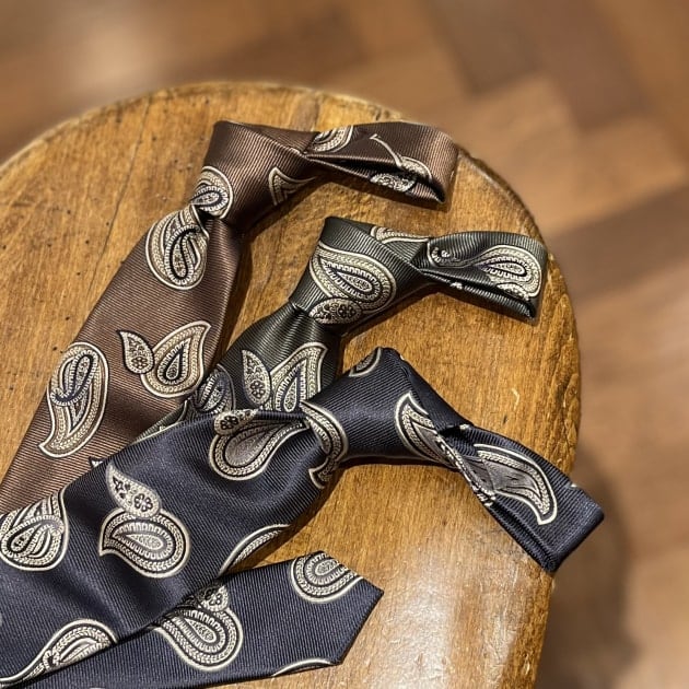 NEW ARRIVALS〈Holliday & Brown〉paisley ties｜ビームスF 