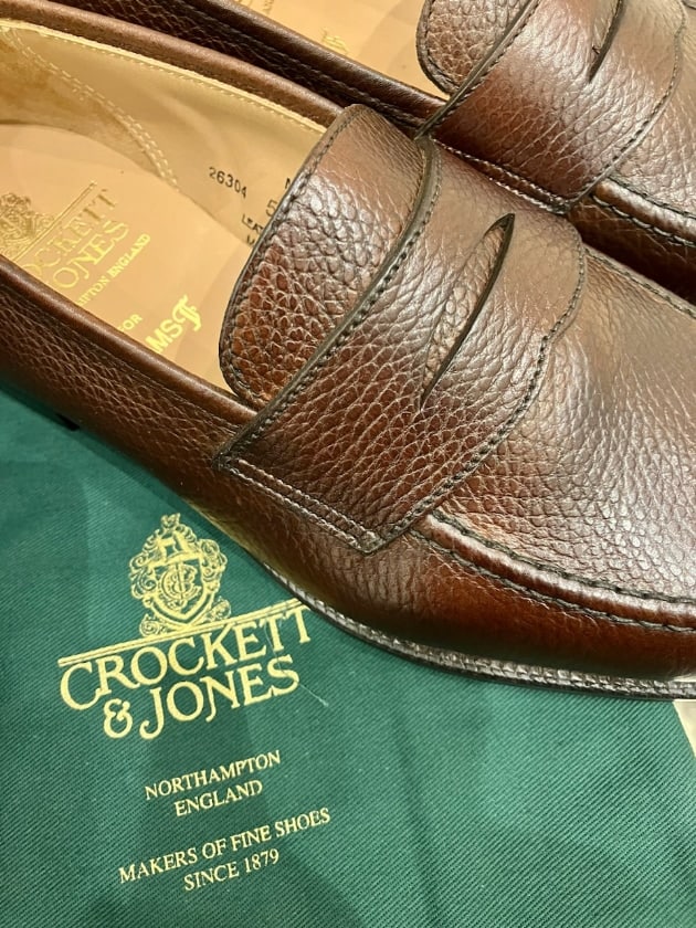 CROCKETT & JONES〉スタッフ高橋企画のローファー購入しました 