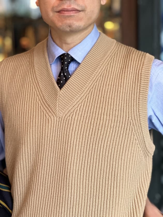 BEAMS PLUS（ビームス プラス）【別注】BATONER / V NECK VEST