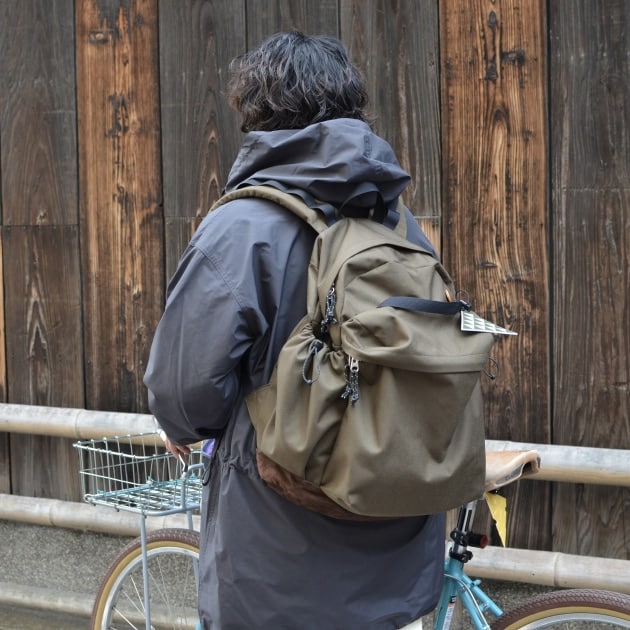 BLUE LUG〉THE DAY PACK｜Pilgrim Surf+Supply（ピルグリム サーフ+サプライ）｜BEAMS