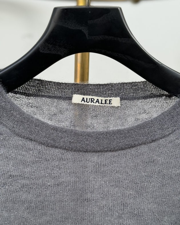 AURALEEの透け感|ビームス 六本木ヒルズ|BEAMS AURALEEの透け感|ビームス 六本木ヒルズ|BEAMS