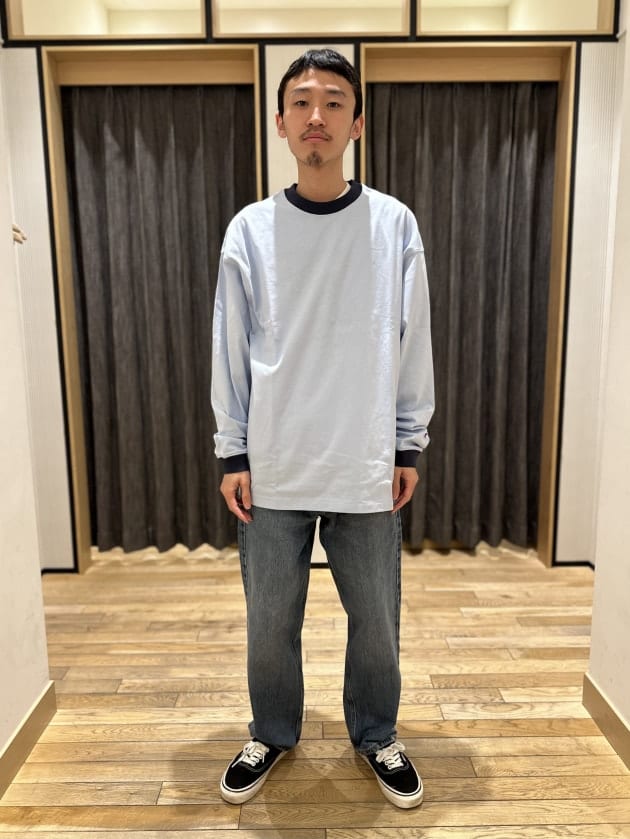 大人気〈Champion〉別注のロンTをサイズ比較！！｜ビームス 千葉