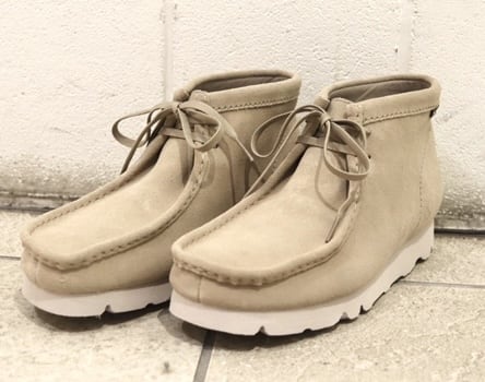 絶賛発売中！別注 Wallabee Boot GORE-TEX（R）【Clarks ORIGINALS × BEAMS】｜ビームス 静岡｜BEAMS