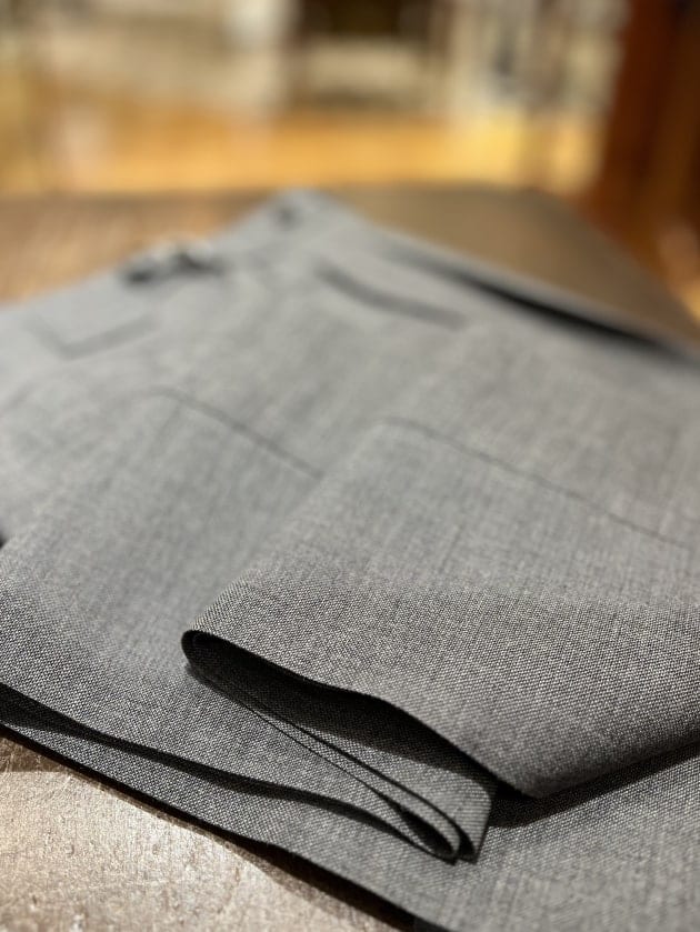 春夏鉄板スラックス。〈IGARASHI TROUSERS〉｜ビームス ハウス
