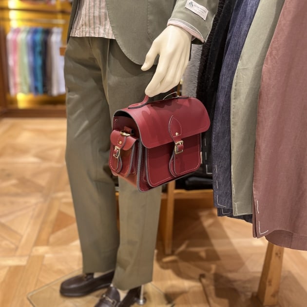 イギリスから日本上陸〈Cambridge Satchel〉|ビームス ハウス イギリスから日本上陸〈Cambridge Satchel〉|ビームス ハウス