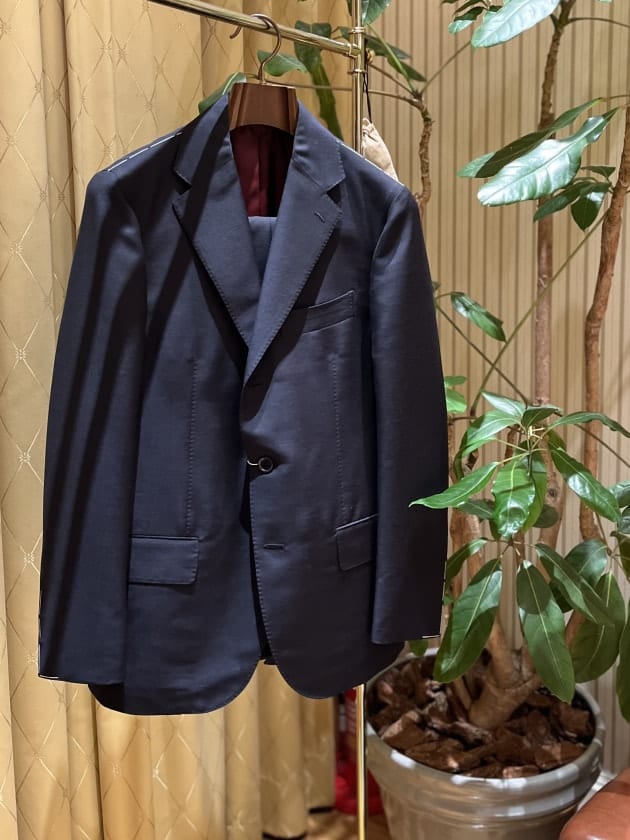雰囲気抜群、モヘヤスーツ。〈Stile Latino〉｜ビームス ハウス 六本木