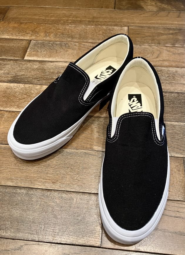 vans スリッポン 夏 安い