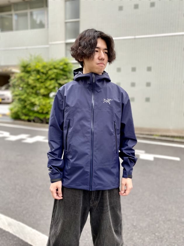 ARC'TERYX〉『Beta Jacet』をサイズ比較！｜ビームス 千葉｜BEAMS