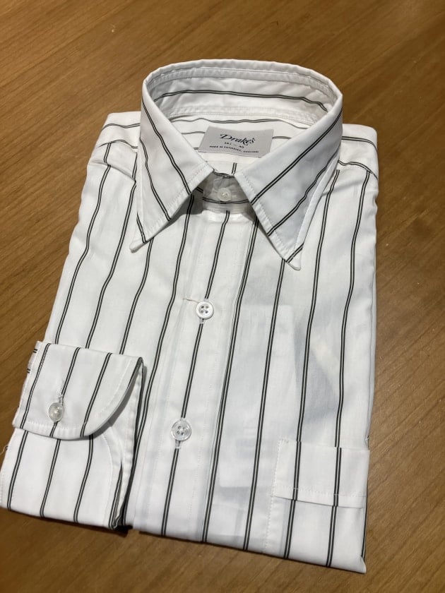 MIKUNIYAスタイル：＜Drake's × BEAMS F＞シャツ & ＜Atto