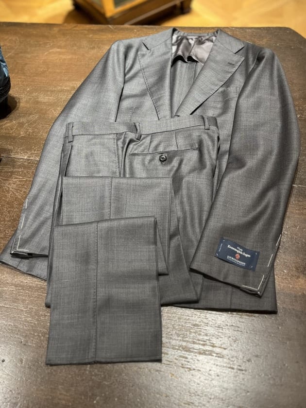 艶やかなシャークスキン。②〈Brilla per il gusto〉｜ビームス