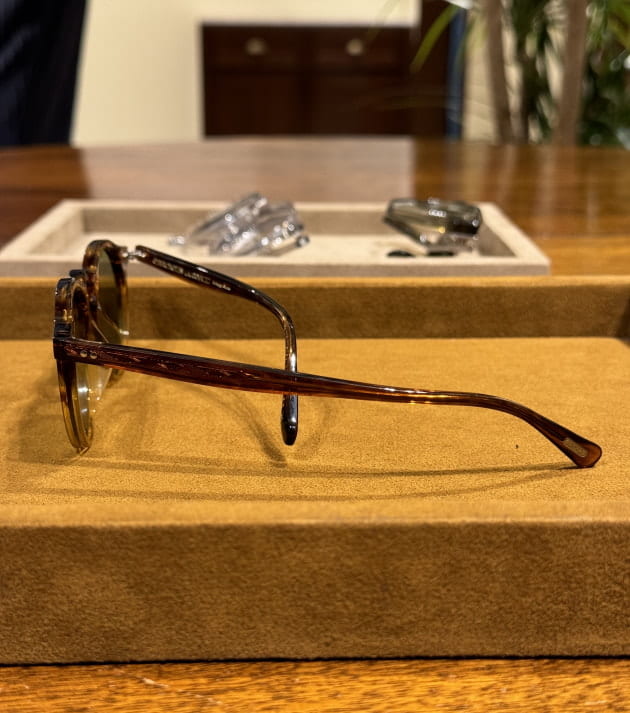 OLIVER PEOPLES〉洒落たアイウェア6型のご紹介｜ビームスF 新宿｜BEAMS