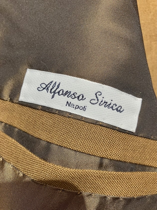 ALFONSO SIRICA〉こんなスペシャルなスーツがある所にはあるん ALFONSO SIRICA〉こんなスペシャルなスーツがある所にはあるん