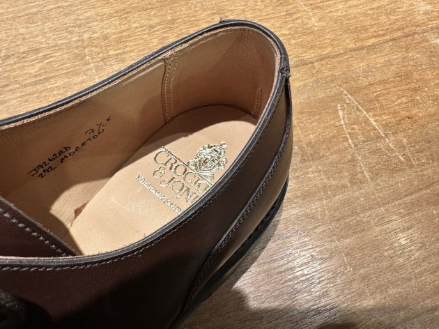 冬前このタイミングで…＜CROCKETT＆JONES＞SALEになります。