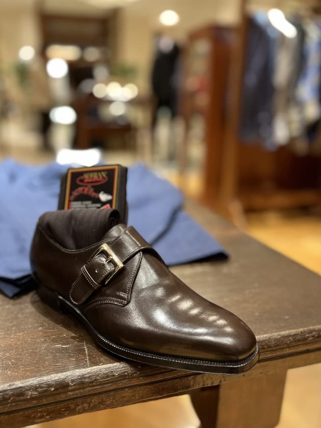 Cesare Attolini 48 ダブル　スーツ　beams f ストライプ Cesare Attolini 48 ダブル スーツ beams f ストライプ