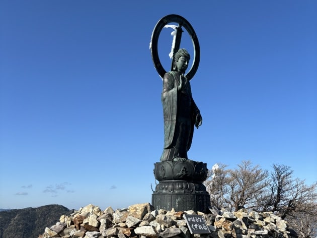 〜登山ブログvo.2〜最近行った山とこの夏おすすめアウトドアアイテム紹介〜