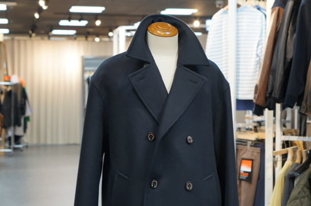 MACKINTOSH＞絶対コートは着ない！はずなのに｜BEAMS F（ビームスF