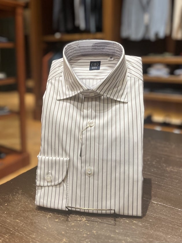 秋の立ち上がりはドレスシャツから。〈BEAMS F〉｜ビームス