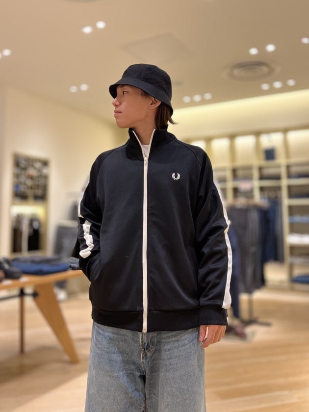 上品な『Track jacket』【FRED PERRY × BEAMS】｜ビームス 奈良｜BEAMS