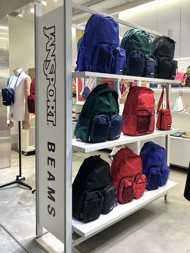 〈JANSPORT〉別注 解体新書