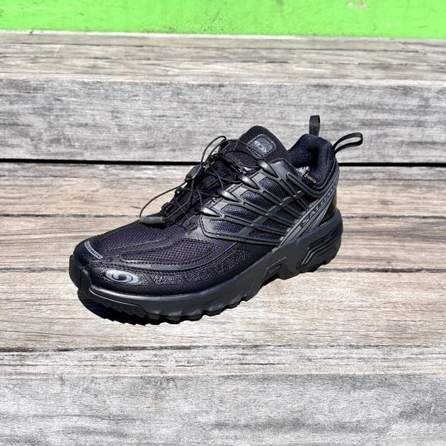 欲し過ぎるシューズが続々入荷‼︎【SALOMON、CLARKS、RED WING