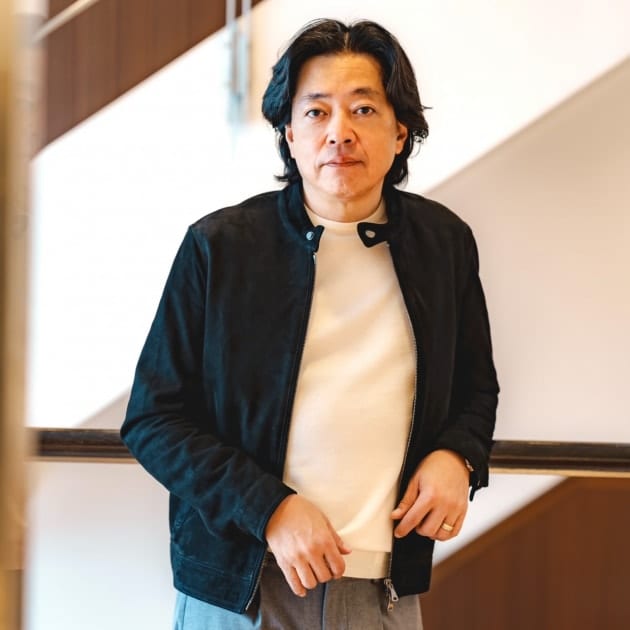 アウターだけで印象が変わります