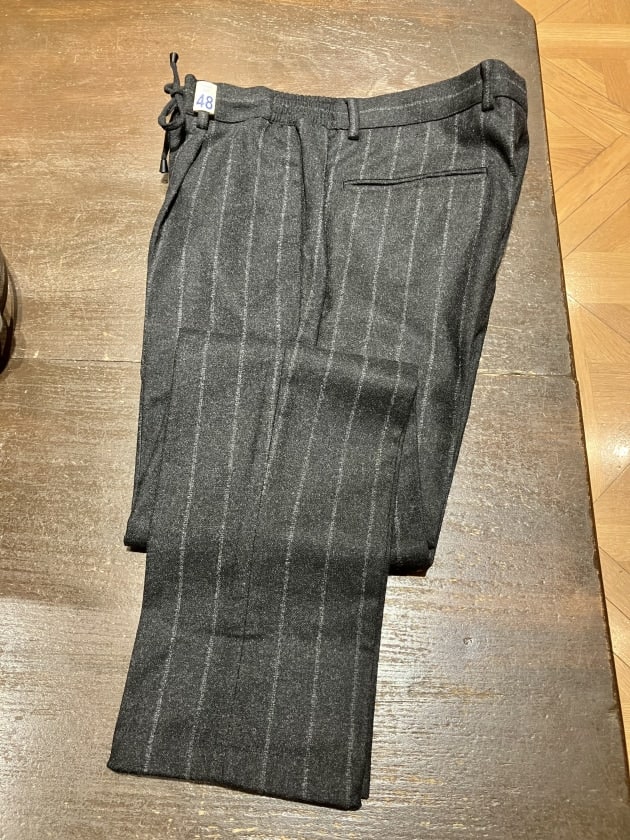 giabsarchivio チャコールグレー　スラックス 48 giabsarchivio チャコールグレー スラックス 48 B.R.SHOP