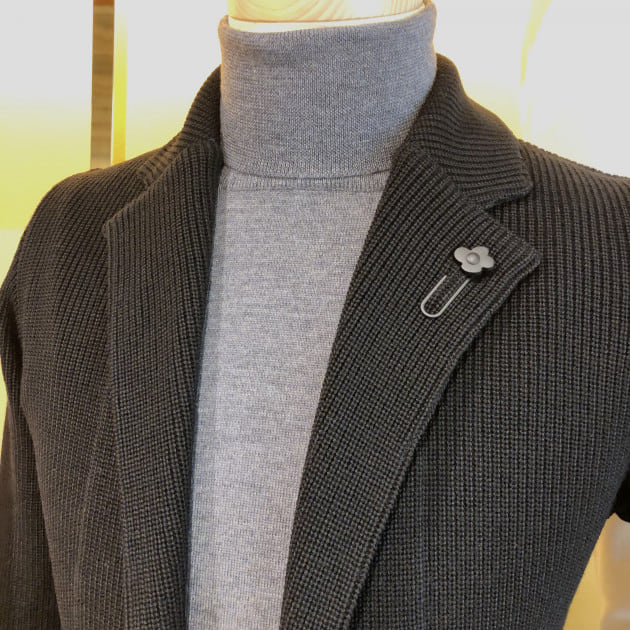 ＜LARDINI＞別注ニットジャケット
