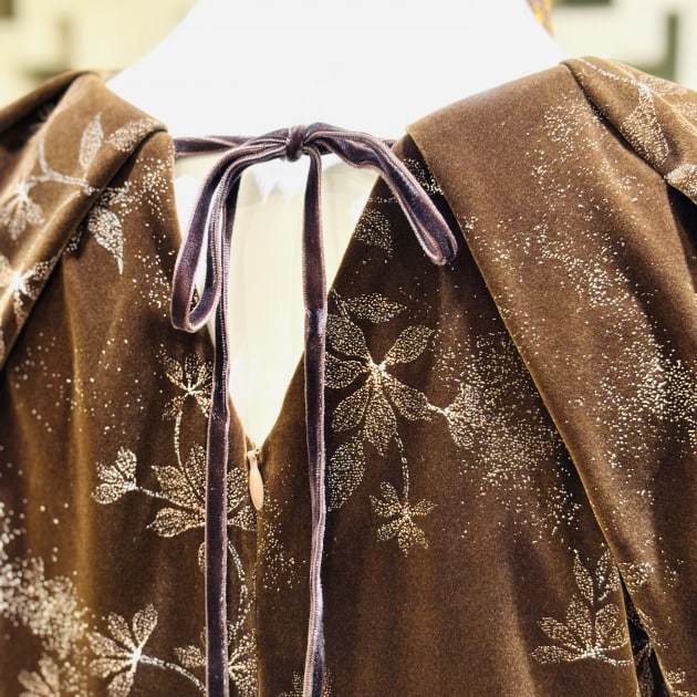 可憐な秋の、花を纏って。」｜ビームス 鹿児島｜BEAMS