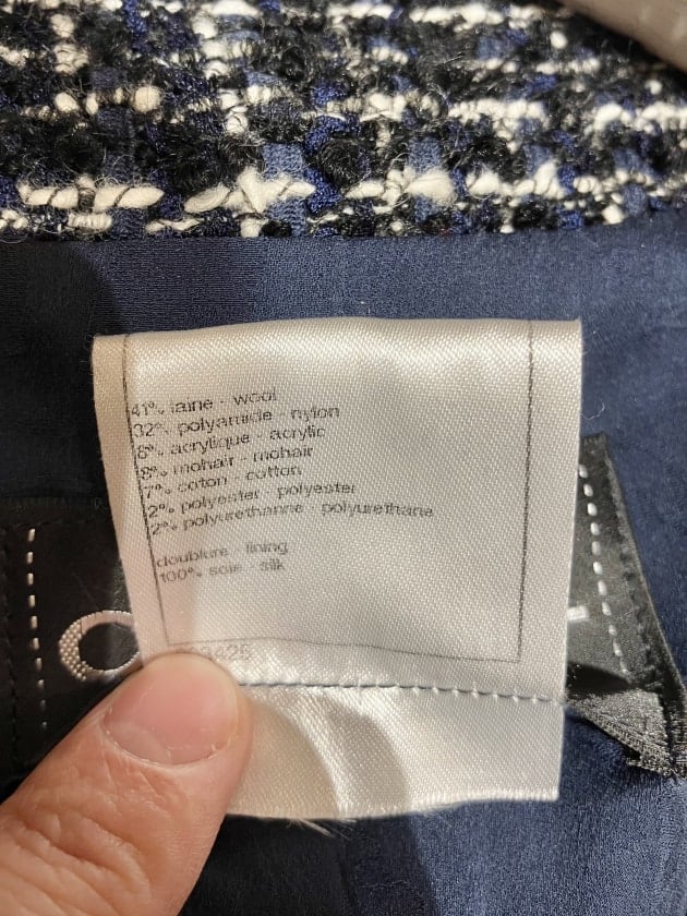CHANEL〉早い者勝ちなヴィンテージジャケット入荷しております CHANEL〉早い者勝ちなヴィンテージジャケット入荷しております