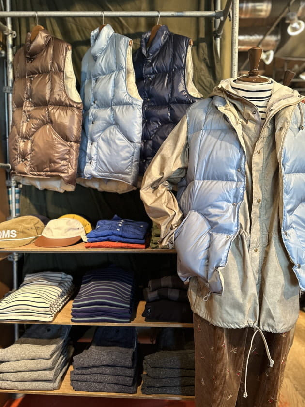 マチガイナイ ダウンベスト｜ビームス プラス 原宿｜BEAMS